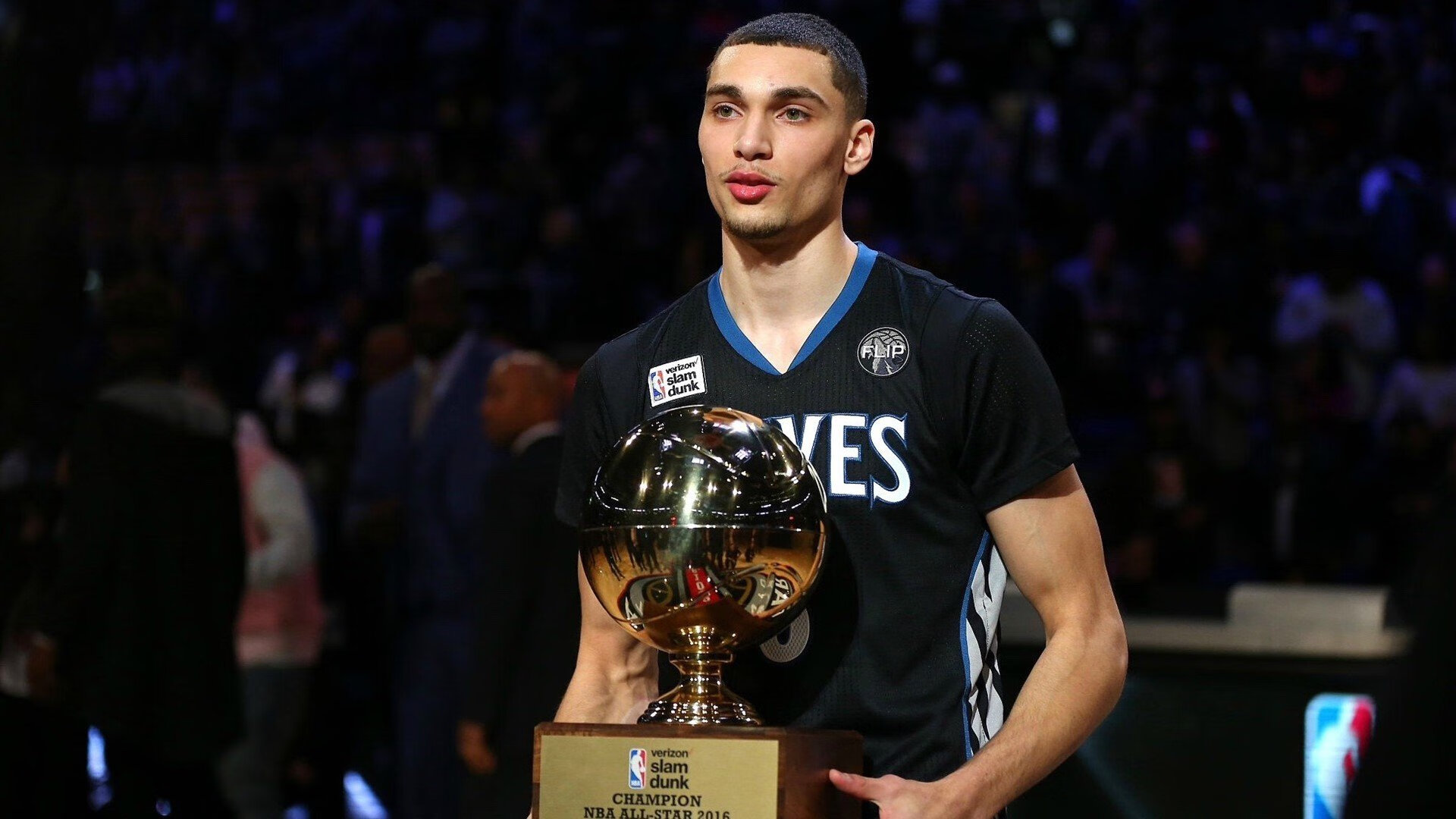 全明星周末:明星投篮与扣篮比赛精彩纷呈,nba明星投篮动作